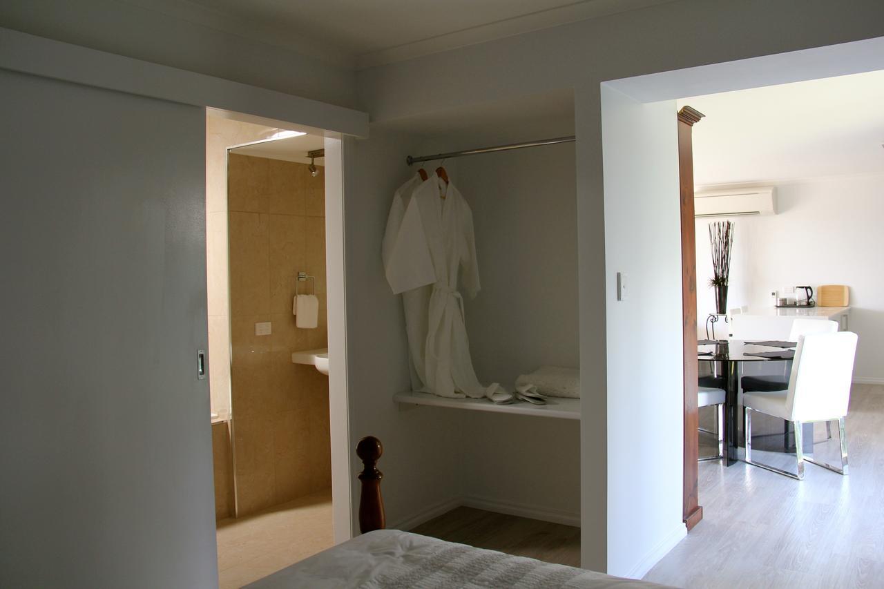 Lure Bed And Breakfast Normanville Exterior photo