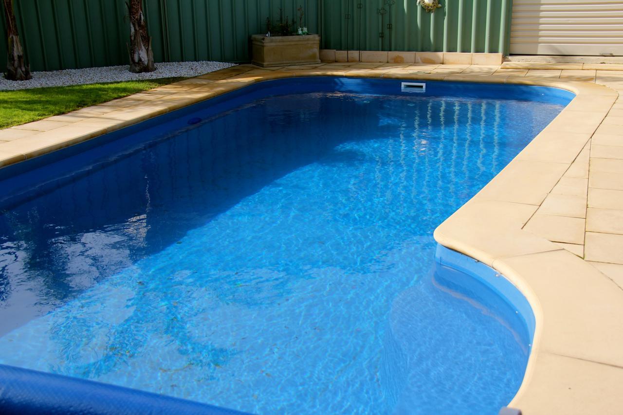 Lure Bed And Breakfast Normanville Exterior photo